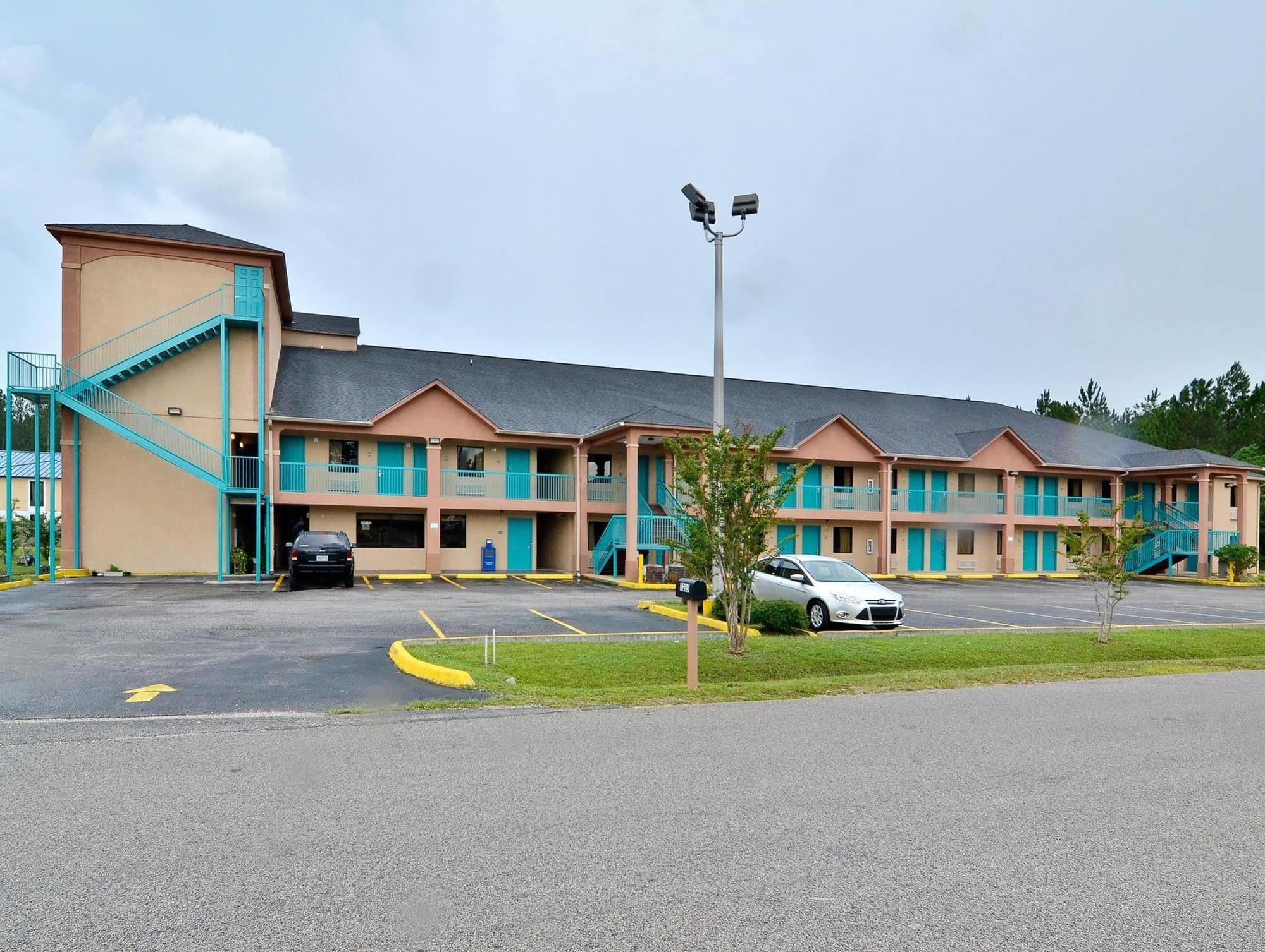 Super 8 By Wyndham Moss Point Exterior foto